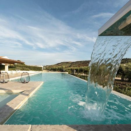 Borgo Giallonardo Wine Relais レアルモンテ エクステリア 写真