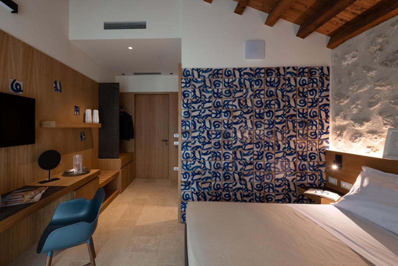 Borgo Giallonardo Wine Relais レアルモンテ エクステリア 写真
