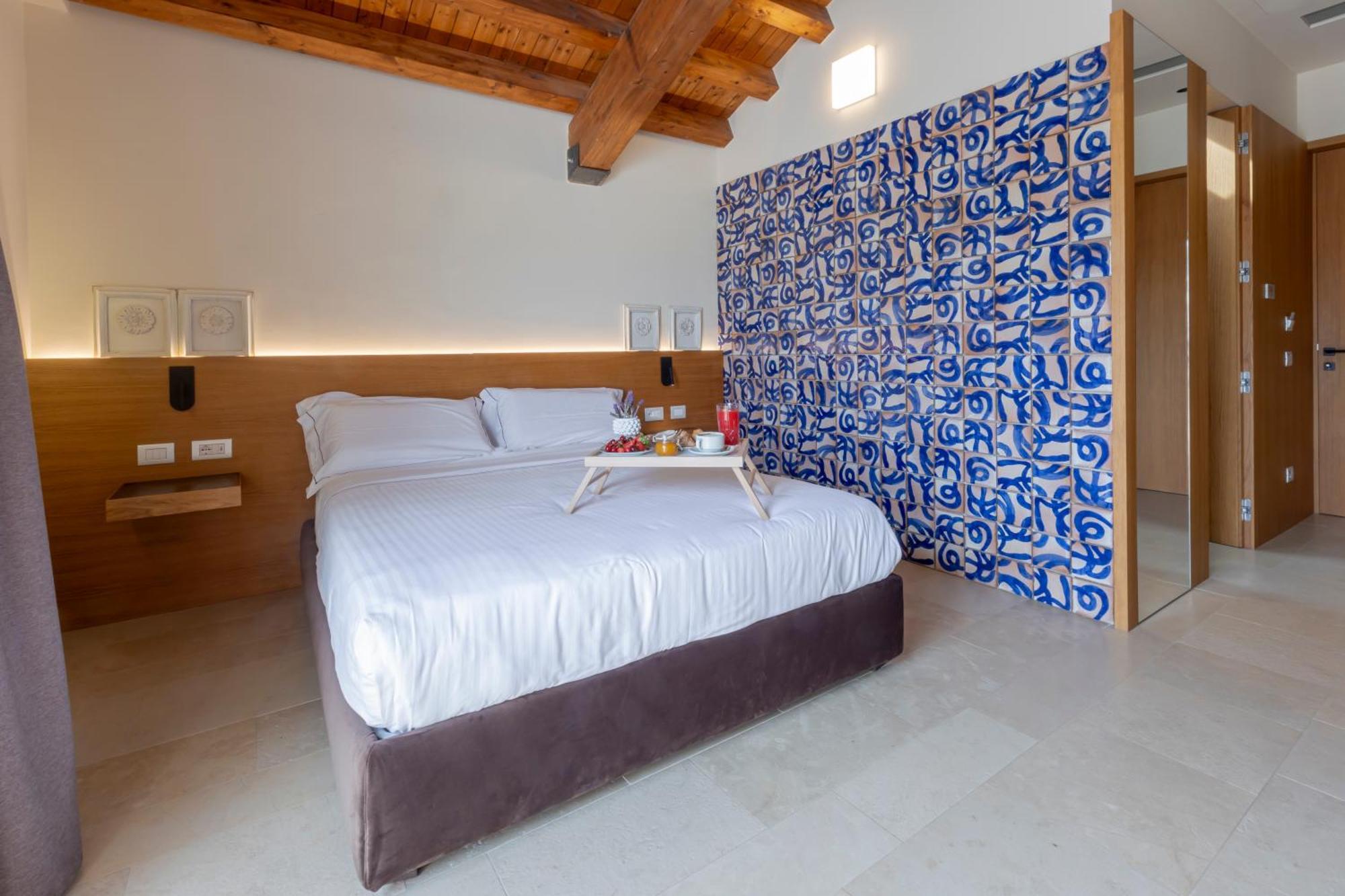 Borgo Giallonardo Wine Relais レアルモンテ エクステリア 写真