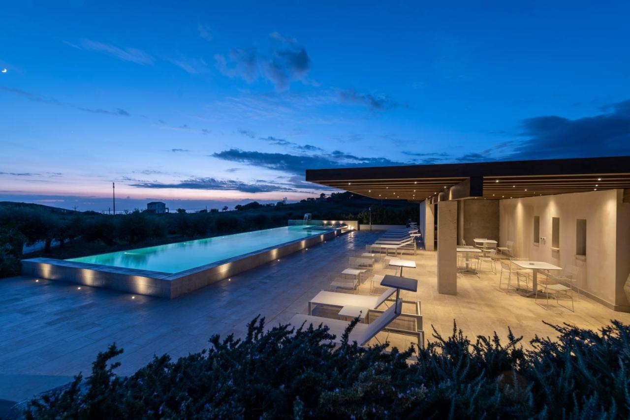 Borgo Giallonardo Wine Relais レアルモンテ エクステリア 写真