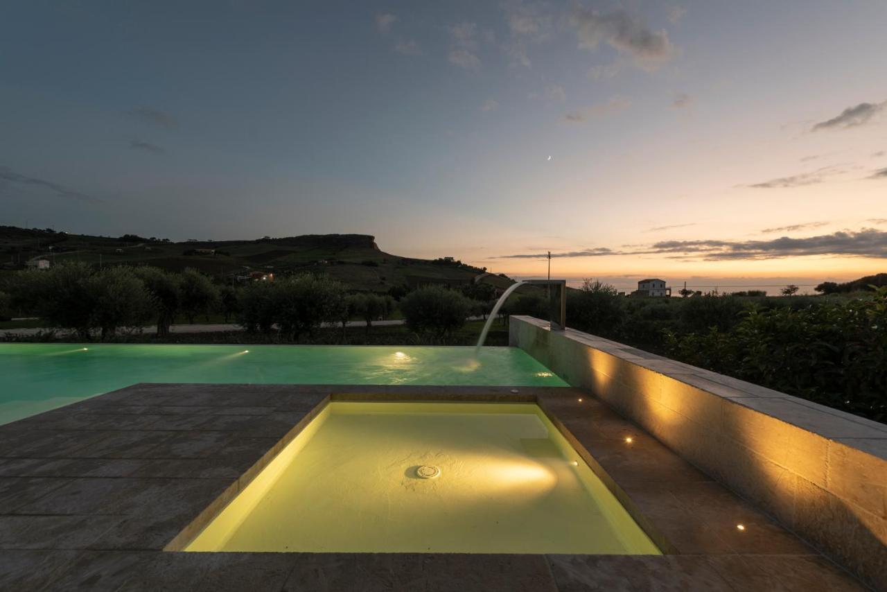 Borgo Giallonardo Wine Relais レアルモンテ エクステリア 写真